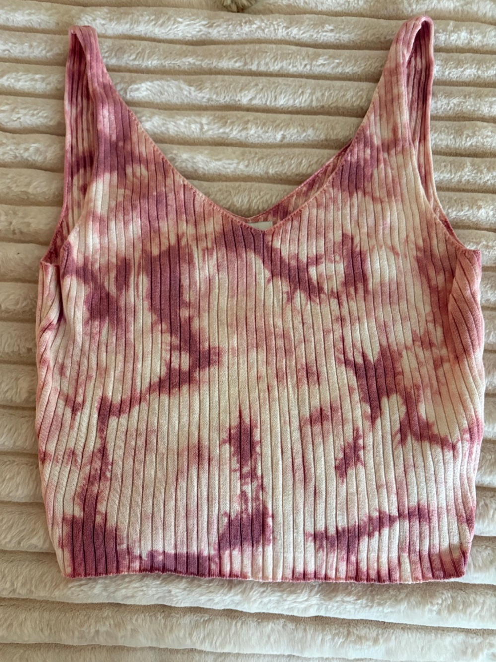 RVCA Ribbed Tie-Dye V-Neck Tank Top in Pink and Cream